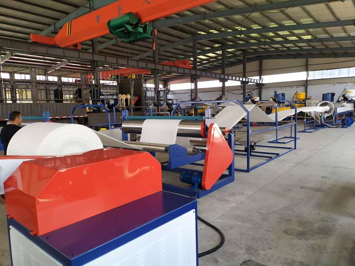 Espuma de polietileno expandido que hace la máquina extrusora